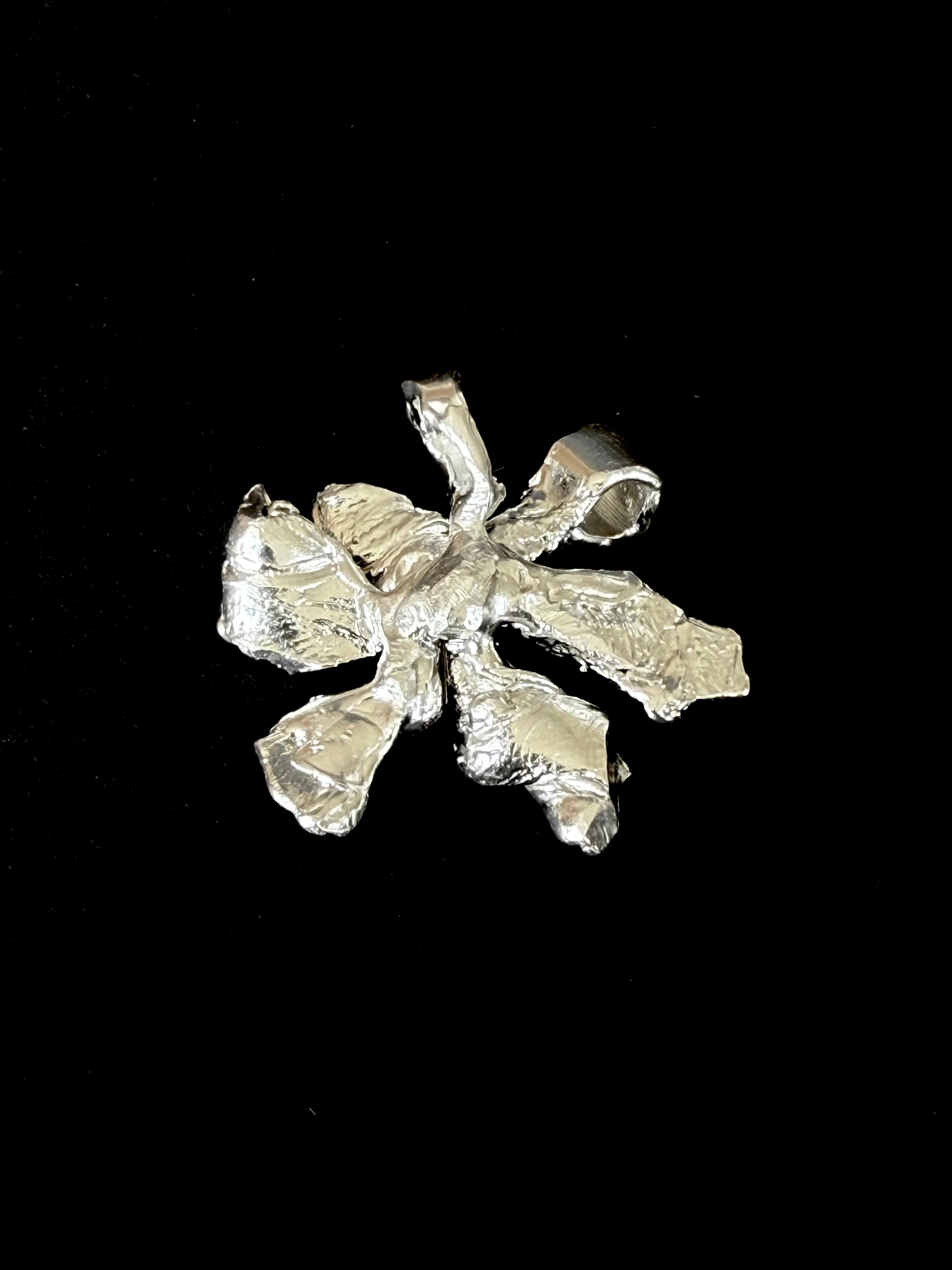 COLGANTE N01